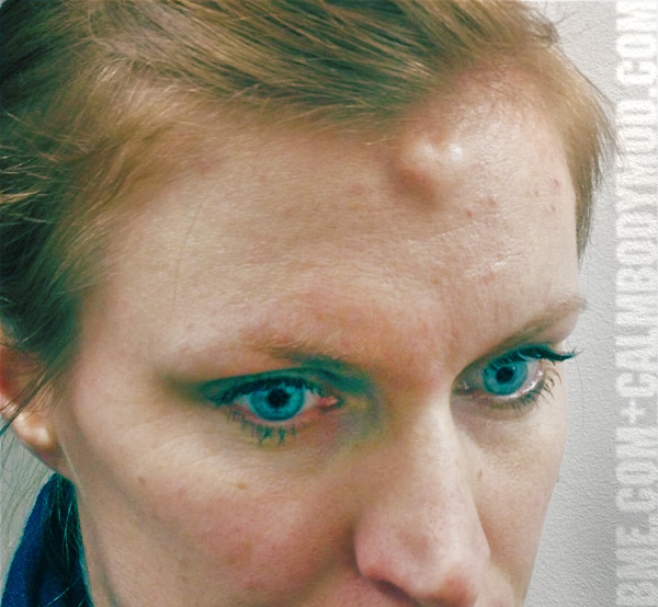 forehead heart